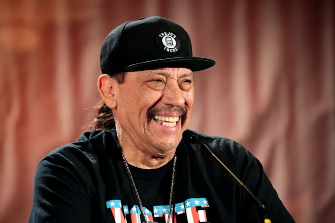 25 celebrities who have gone to prison-10