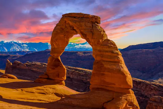 Top 10 US National Parks for a Memorable Family Adventure-10
