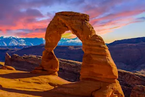 Top 10 US National Parks for a Memorable Family Adventure-10