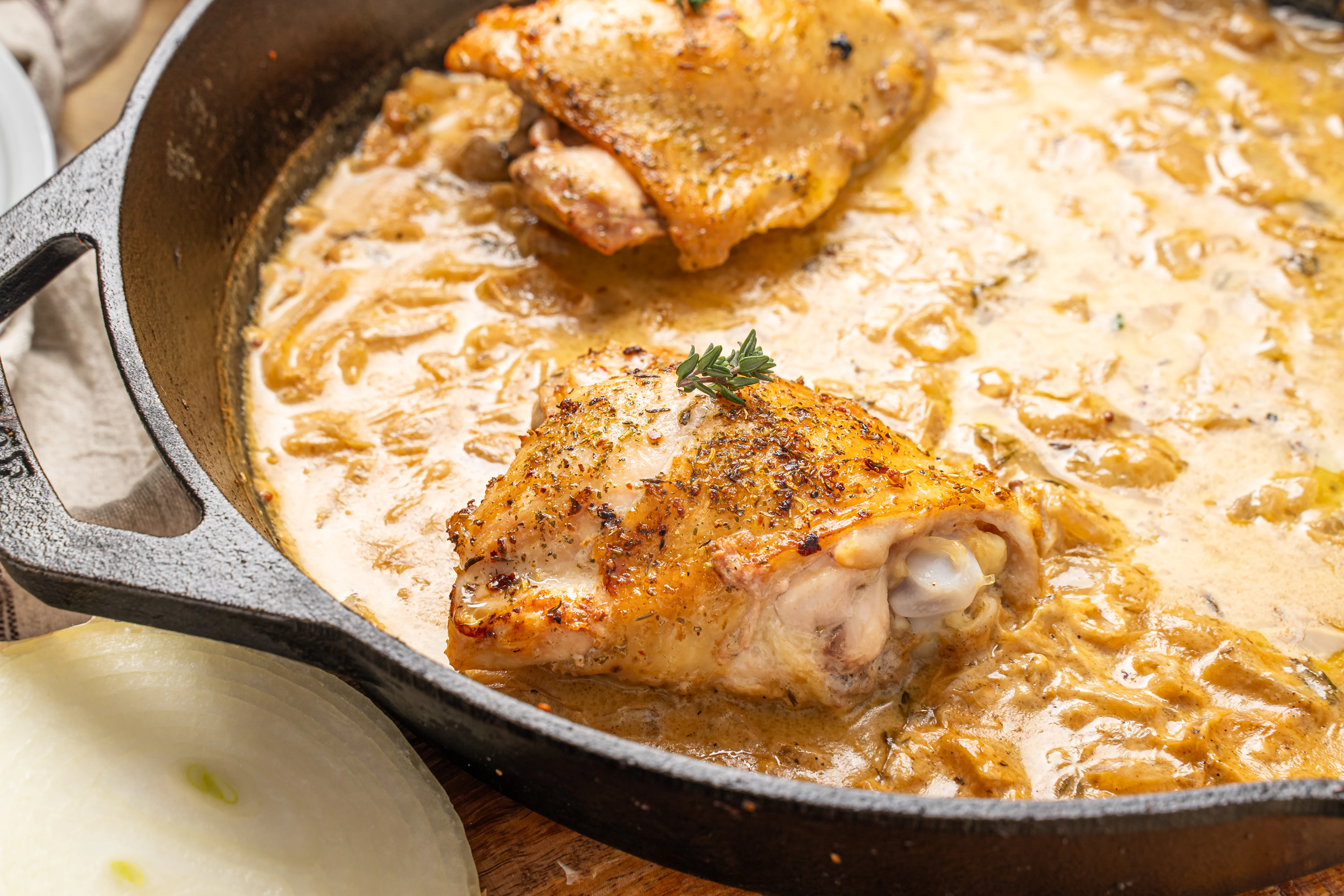 White Wine Sauce Chicken | Mama's Cooking