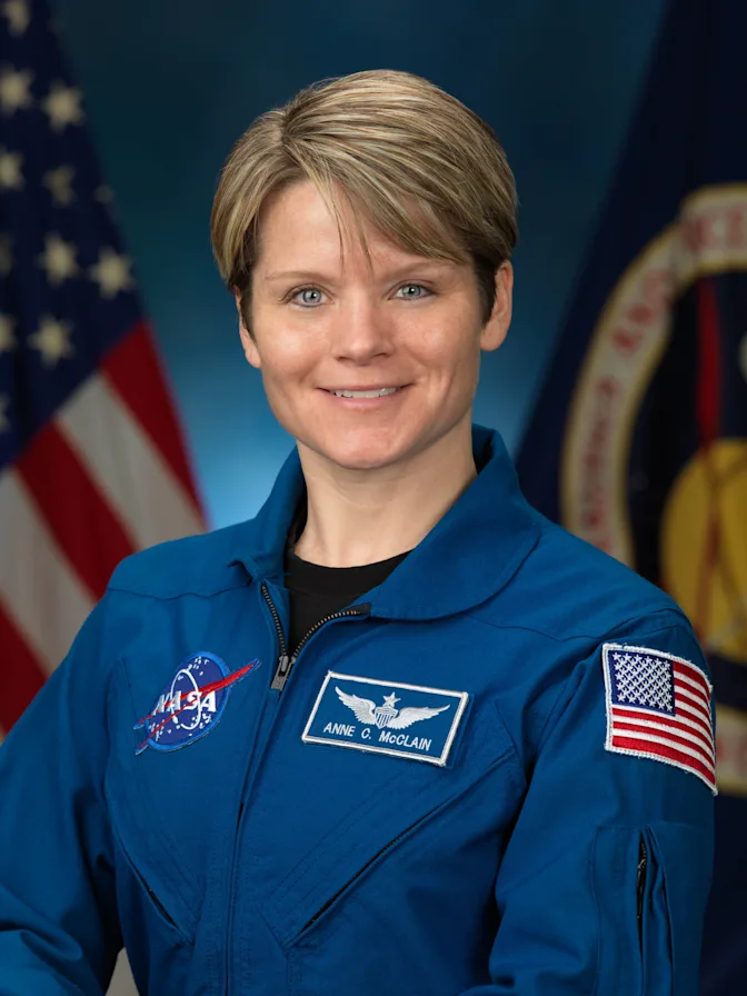 NASA Astronaut Accused of First Crime in Space-2