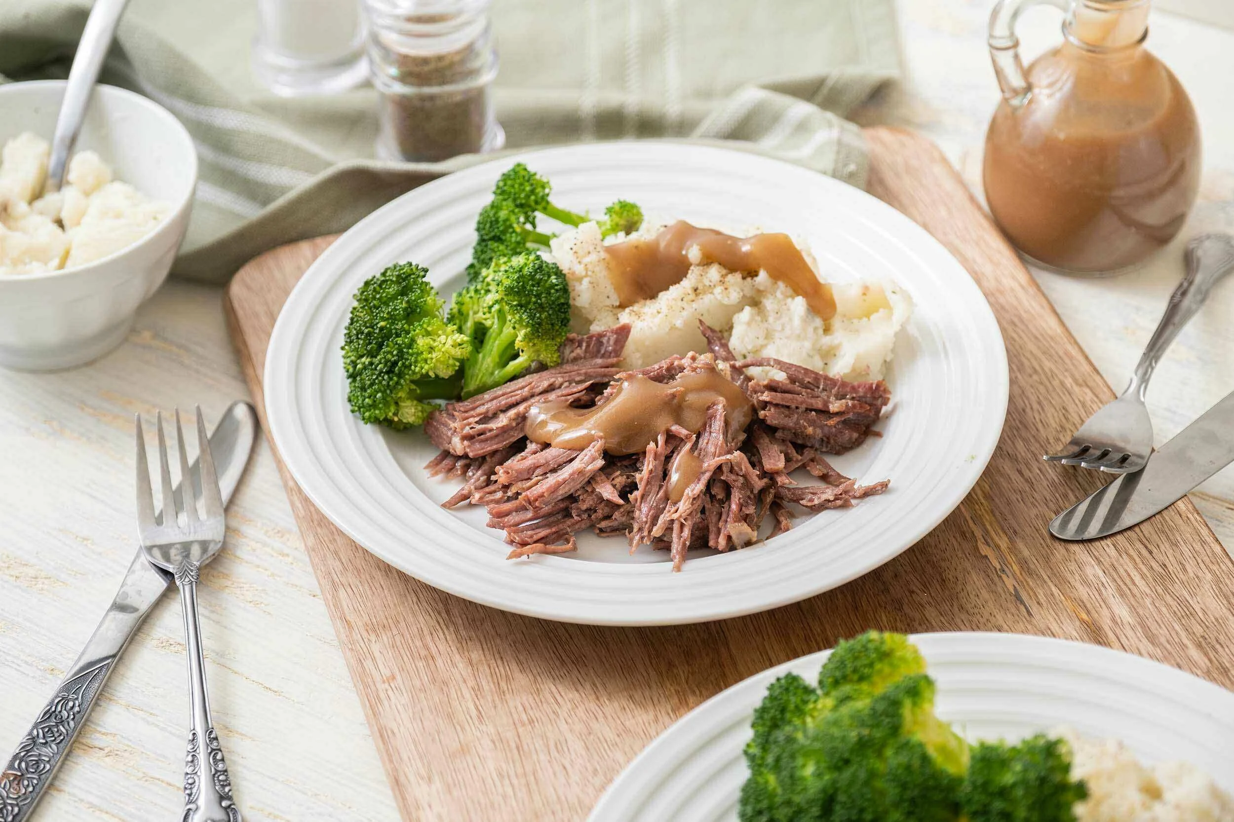 Roast Beef and Gravy | Mama's Cooking