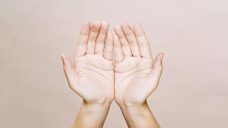  I broke my finger! image