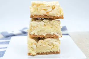 Lemon Cheesecake Bars 01