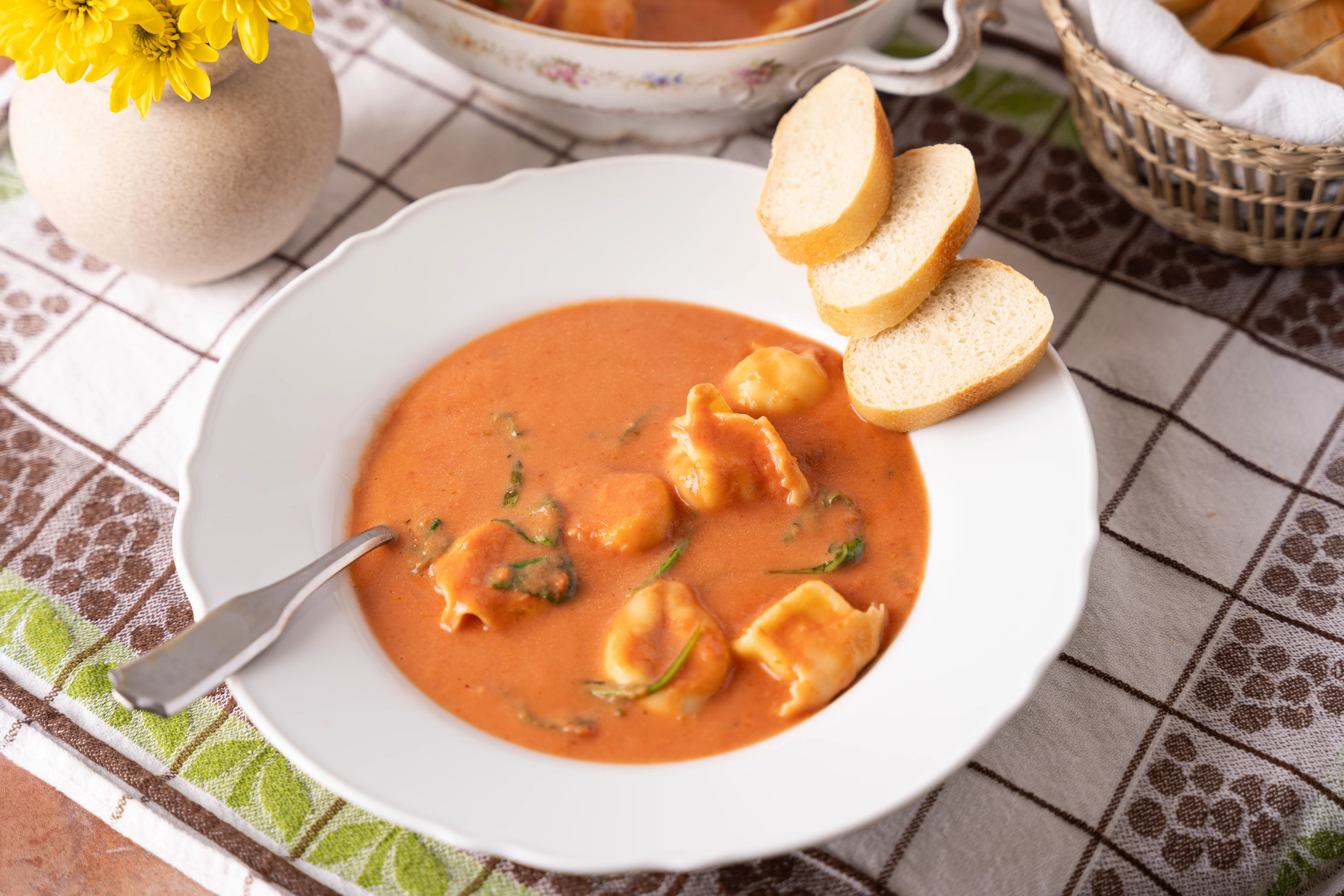 Tuscan Tortellini Soup | Command Cooking