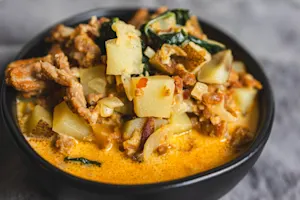 italian potato and kale soup 7