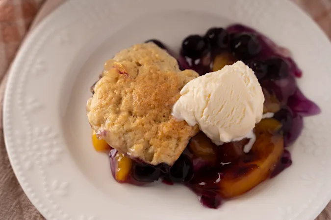 Grandma's Favorite Fruit Cobbler