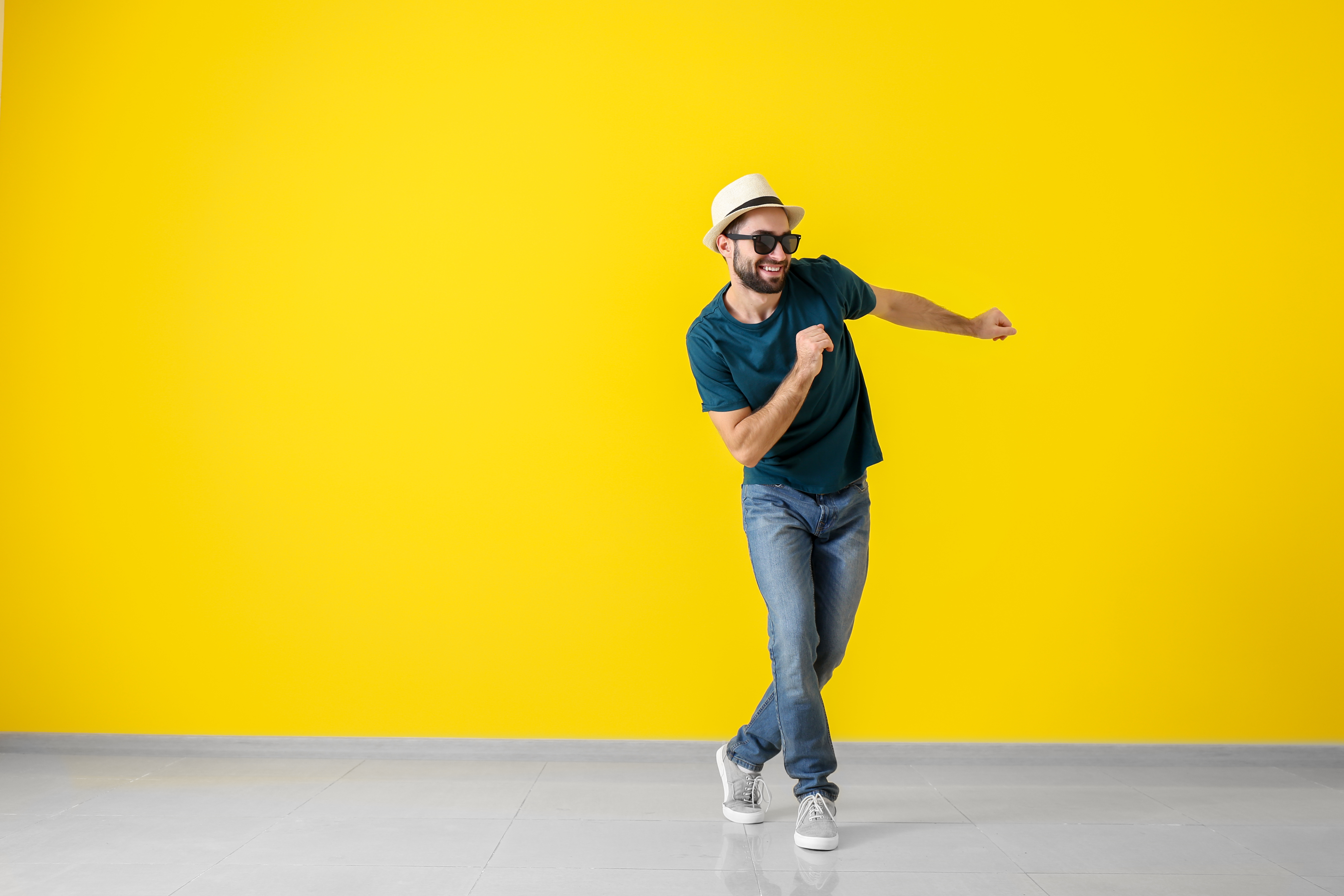 Where do dads go to dance on Father's Day? image