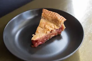 Cindy Crawford's Strawberry Pie