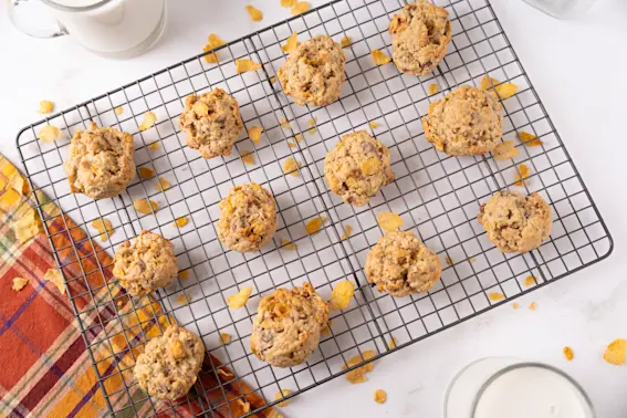 StichedIn-CornflakeCookies-03