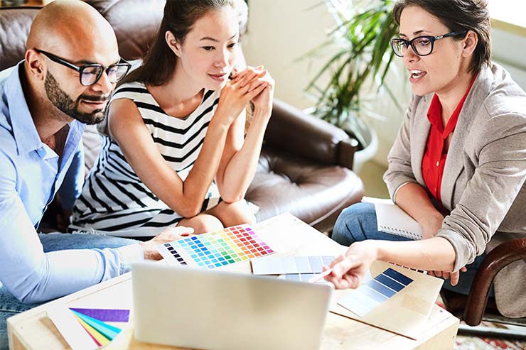  What sport is full of interior designers? image