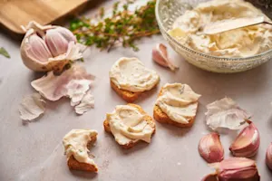Roasted Garlic Dip