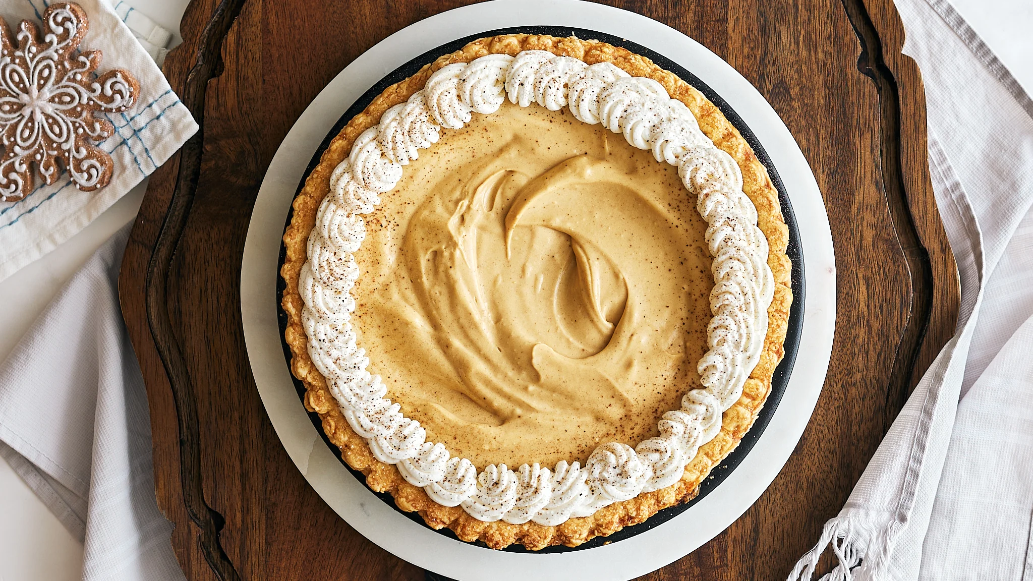Gingerbread Cream Pie | Lazy Cooking
