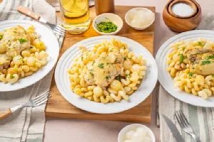 Grandma's Wine-Braised Chicken