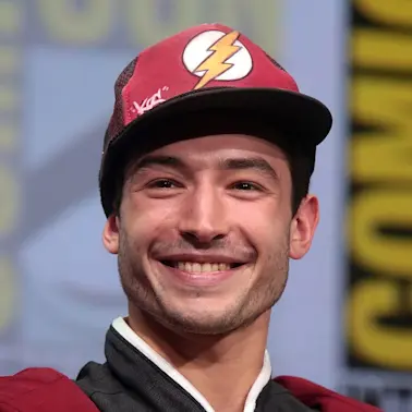 848px-Ezra Miller by Gage Skidmore 2