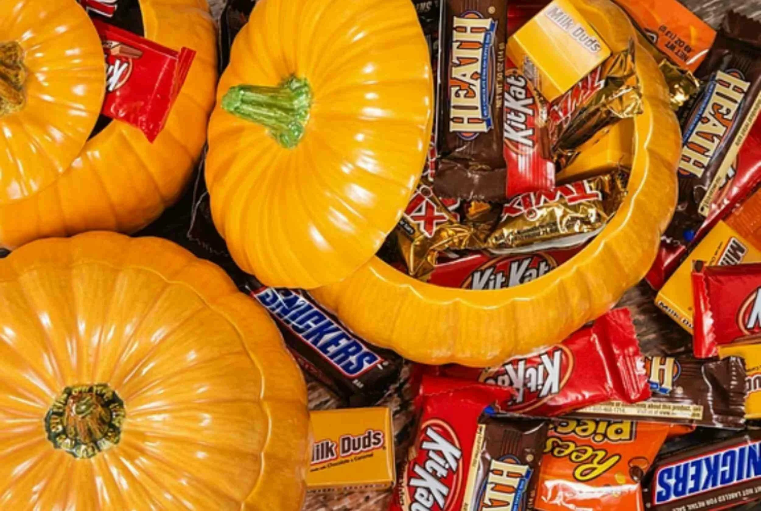 Leftover Halloween Candy Cookie Bars | Command Cooking
