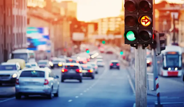 5 Traffic Laws You’re Probably Breaking-1