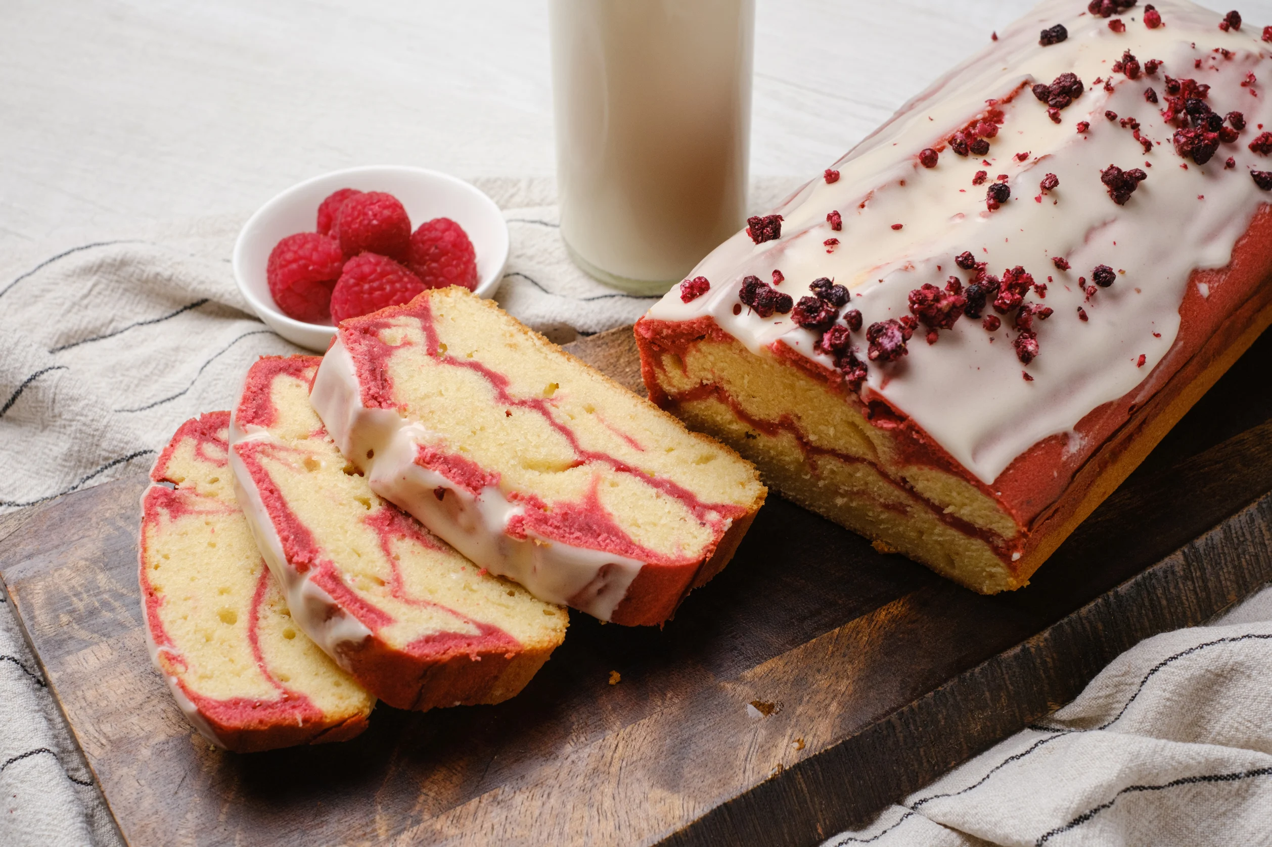 Mom's Fancy Pound Cake | Easier Eats