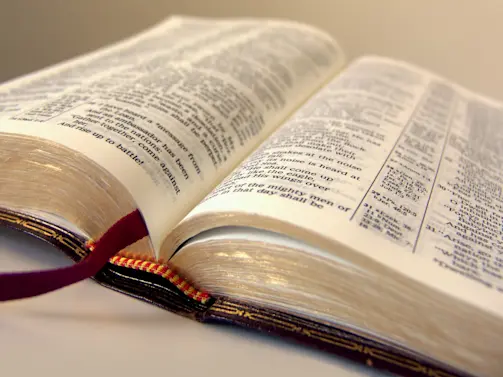 Kim Kardashian’s $15K Bid for Her Father’s Bible Rejected by O.J. Simpson’s Estate-1