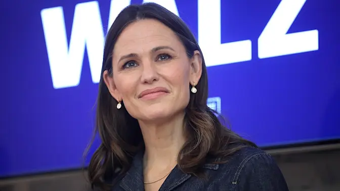Jennifer Garner (54106107213)