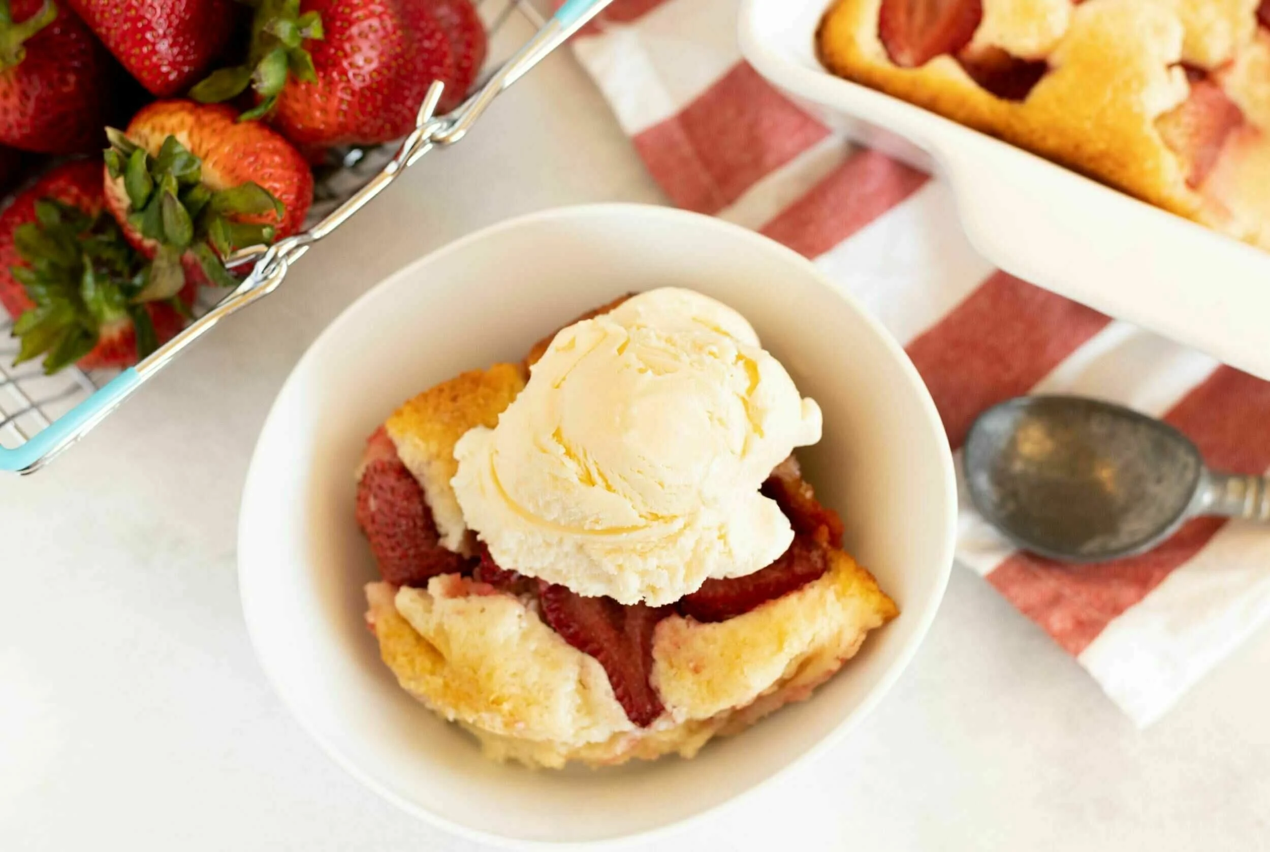 Aunt Mae's Sweet Strawberry Cobbler | Command Cooking