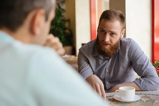 Are They Lying 9 Signs of Criminal Body Language-5
