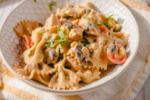 BBQ Chicken Pasta Salad