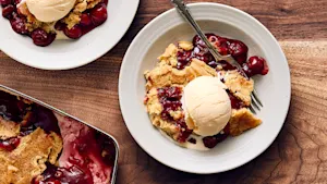 4-Ingredient Dump Cake