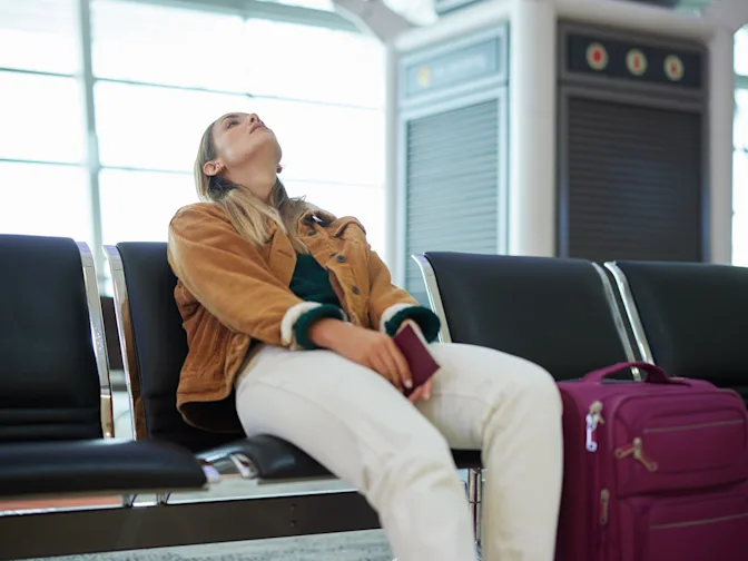 Theft by Deception: Luxe Travel Agent Arrested on Multiple Charges-2