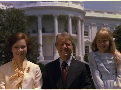 lossy-page1-1200px-Close up of Rosalynn Carter, Jimmy Carter and Amy Carter - NARA - 175599.tif