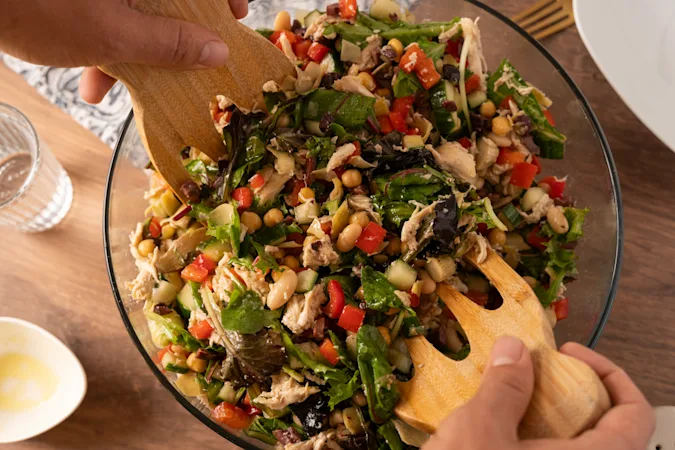 Easy Mediterranean Salad