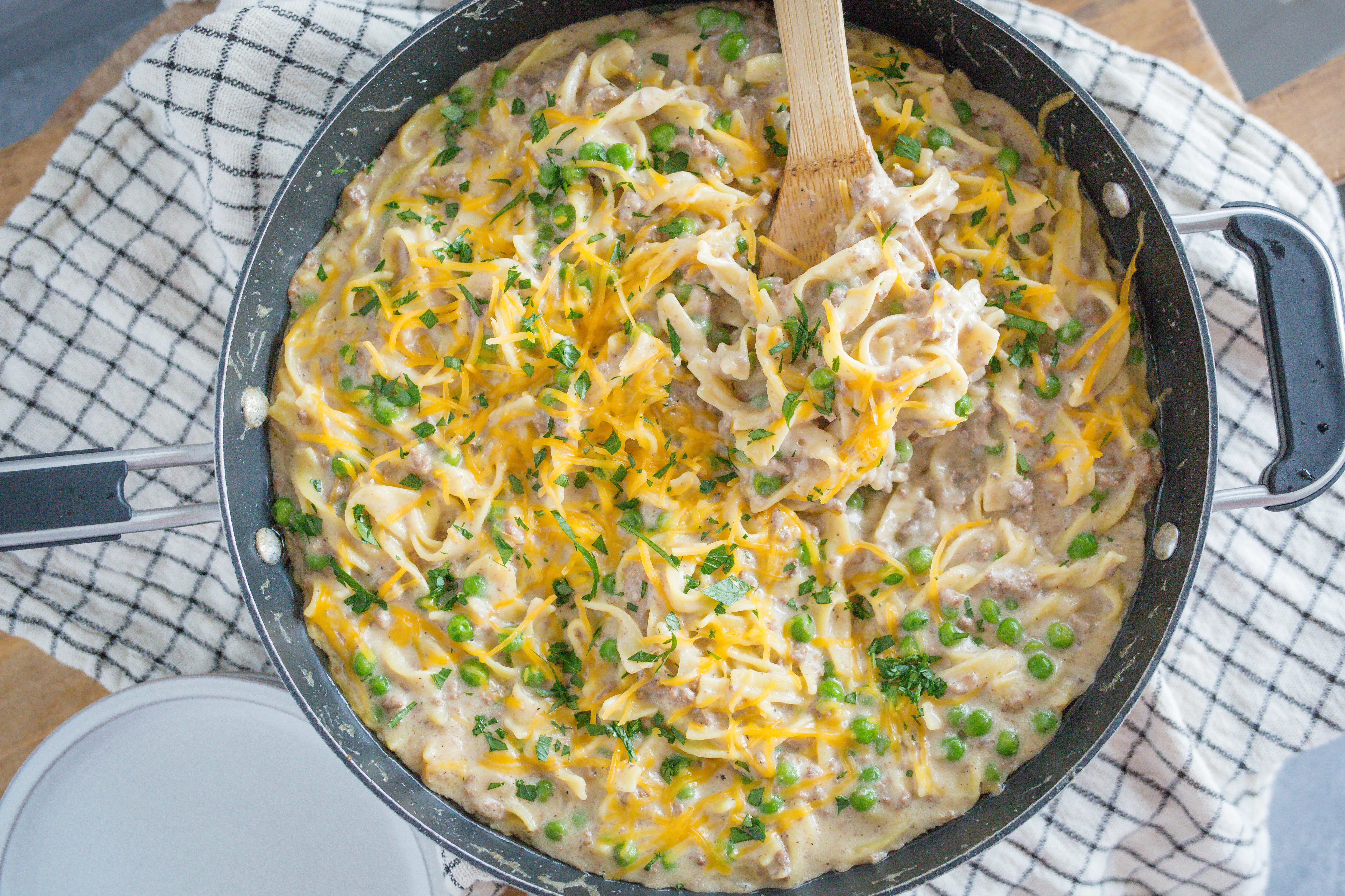 Creamy Beef Stroganoff Casserole | Lazy Cooking