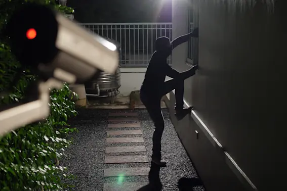 What Makes Your Home an Easy Target for Burglary-1