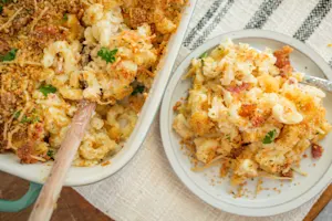 Church Potluck Mac and Cheese-11