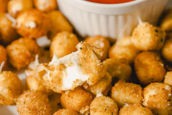 Fried Mozzarella Bites-3