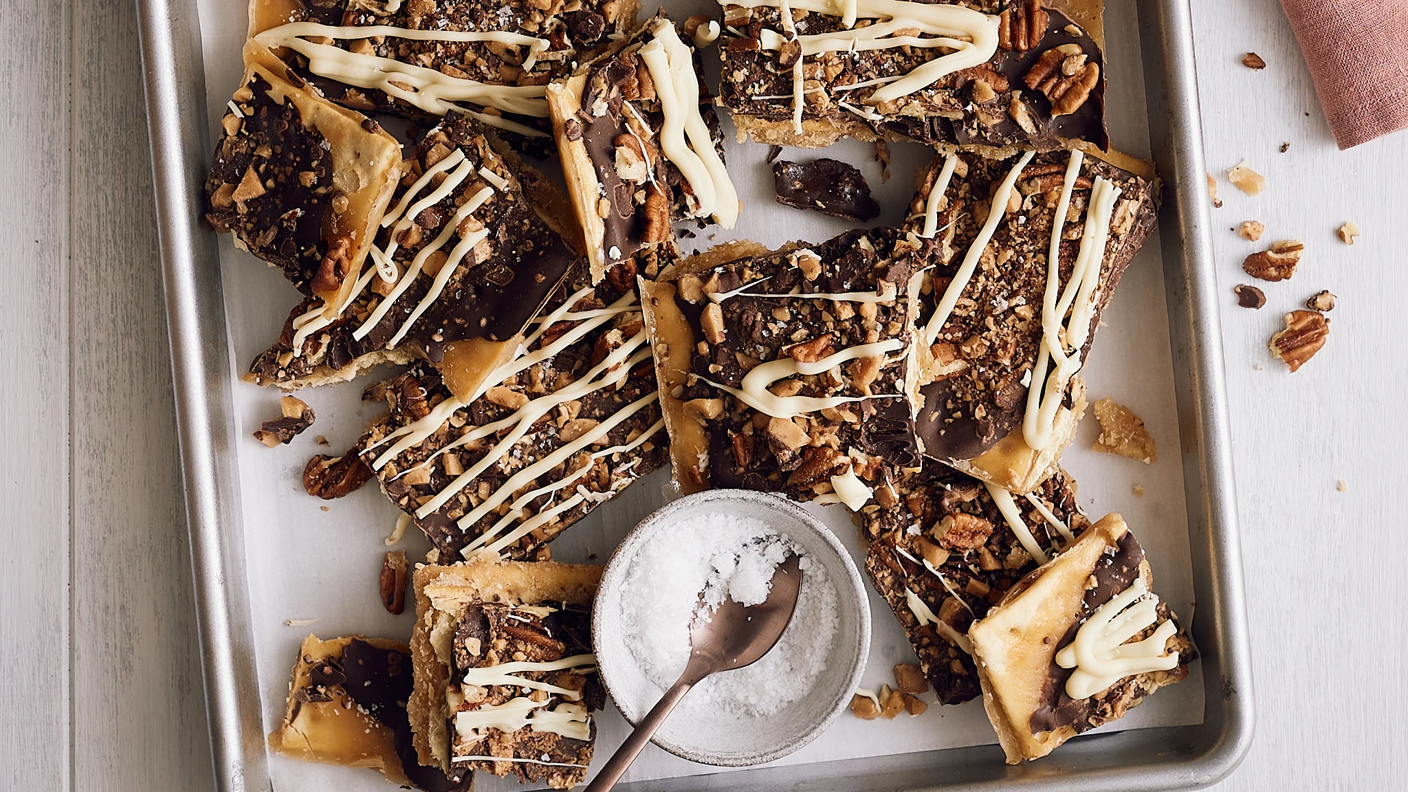 Toffee Crack | Mama's Cooking