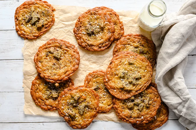 Crispy Chocolate Chip Cookies-6