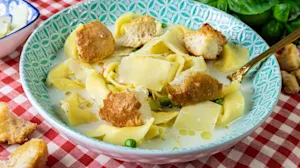 Easy Tortellini Soup 2