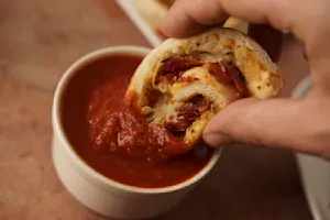 Fast Pizza Rolls