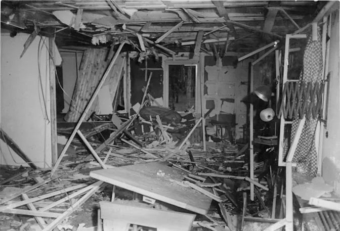 5 Assassination Attempts That Didn't Change History-4