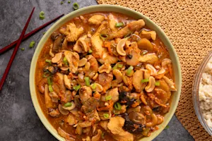 Slow Cooker Cashew Chicken