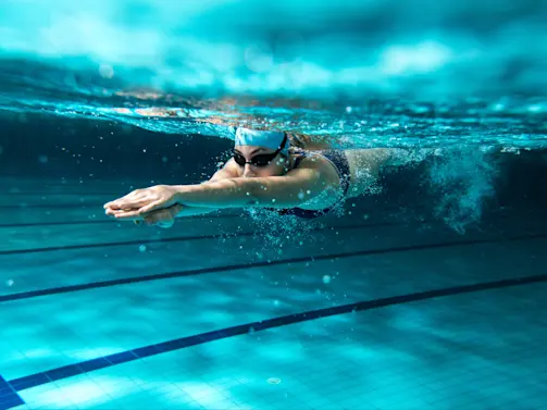 8 Brain Boosting Benefits of Swimming-1