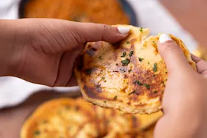 Biscuit Naan