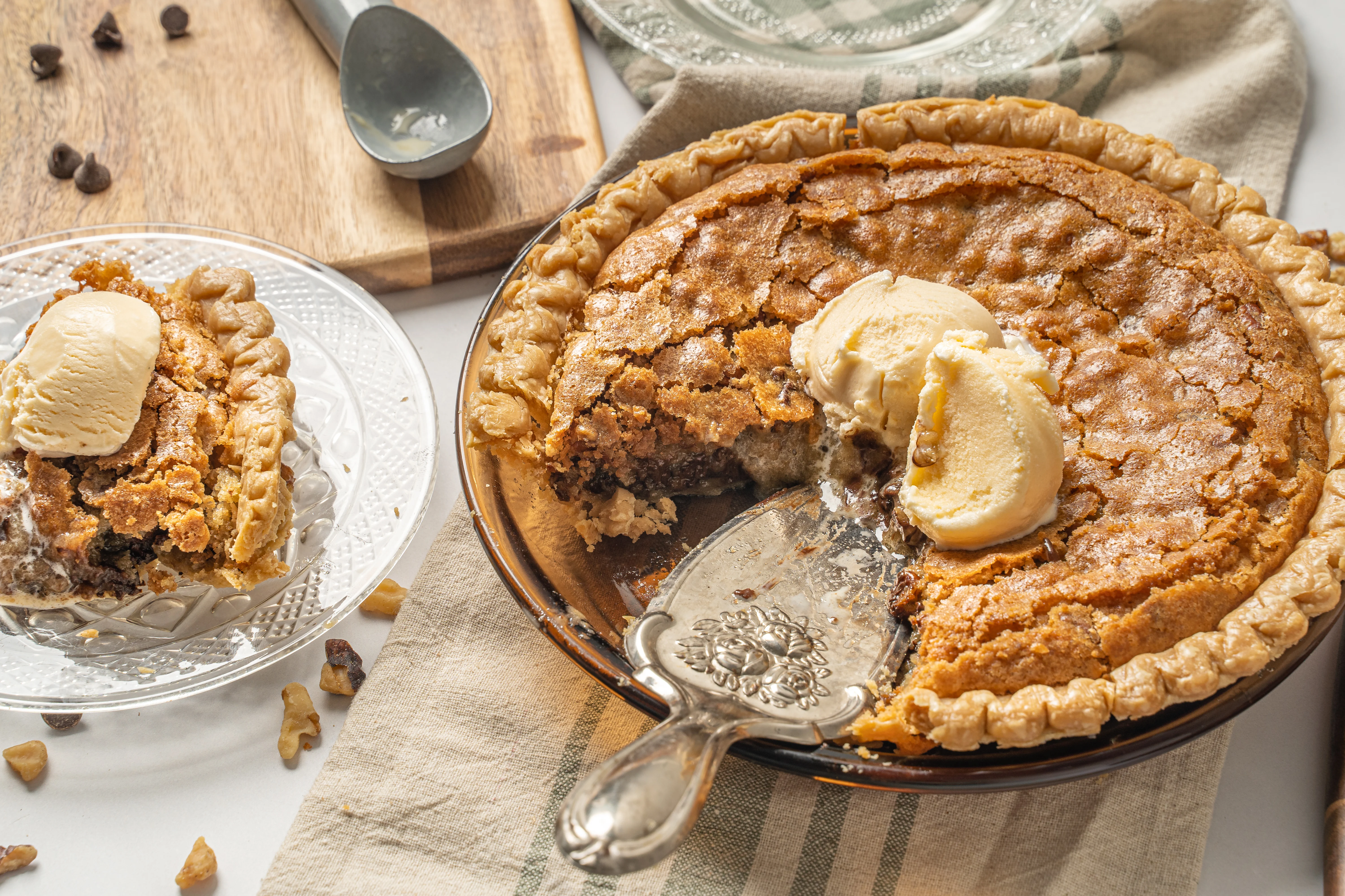 Tonya's Chocolate Chip Pie | Recipe Reader