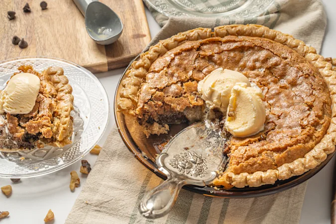 Tonyas Chocolate Chip Pie-3
