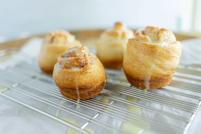 Cinnamon Tea Rolls-7