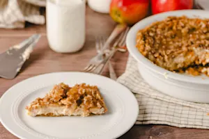 Sugar & Spice Apple Cheesecake