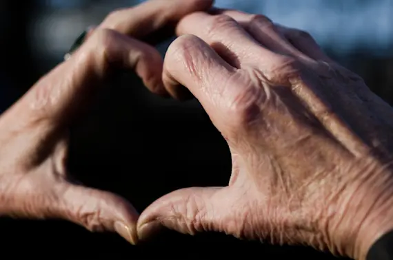 These High School Sweethearts Reunited After 73 Years-1