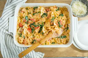 Easy Cream Cheese Pasta Bake-3