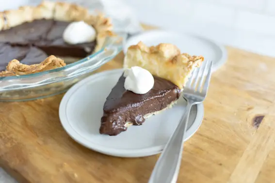 Million Dollar Chocolate Pie-5